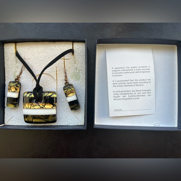 New MURANO GLASS handblown triangle PENDANT 18" NECKLACE Set Earrings Black Gold - Picture 6 of 10